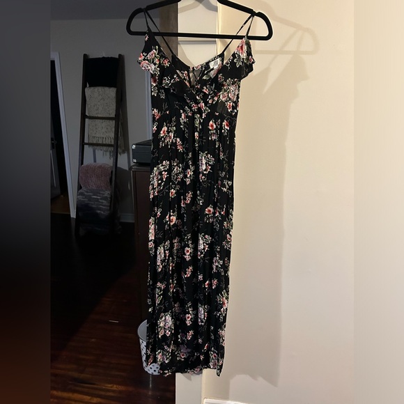 Maxi Dress - Picture 1 of 3